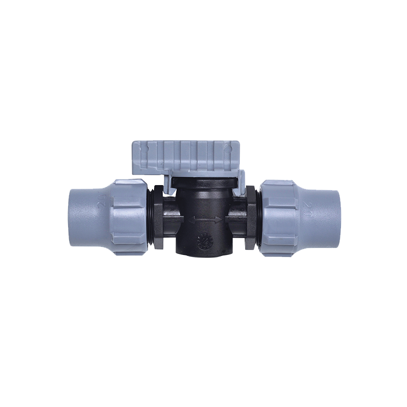 Dripline valve nut lock connector for irrigation pipe