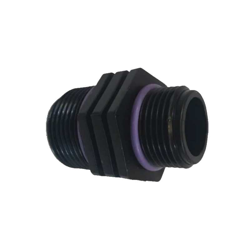 Self seal BSP reducing nipple fitting for PVC pipe systems